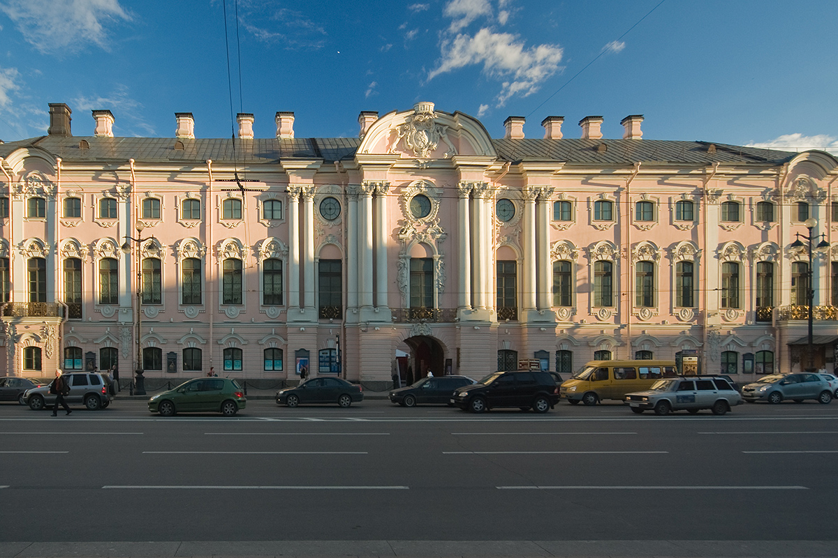 Государственный Русский Музей, Строгановский дворец